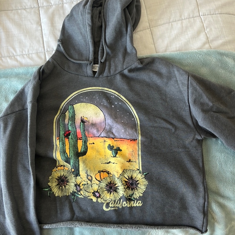Cropped California Hoodie